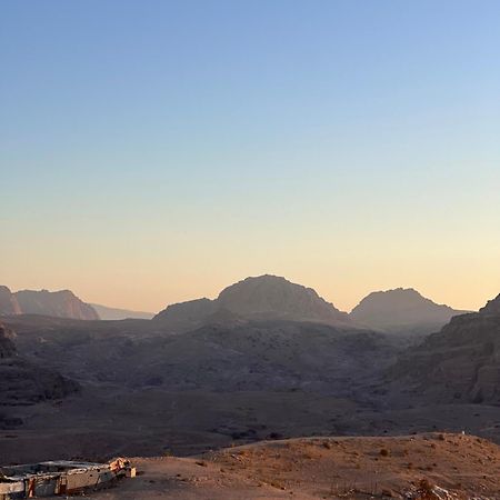 Indiana Jones Home Stay Petra Экстерьер фото
